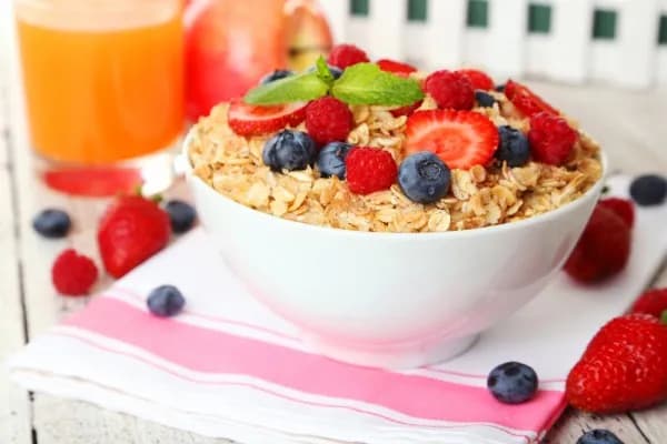 Ile kcal na obiad? Odkryj idealny zakres dla zdrowego posiłku