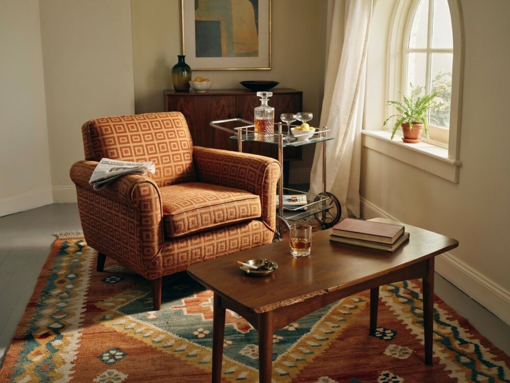meble vintage w salonie